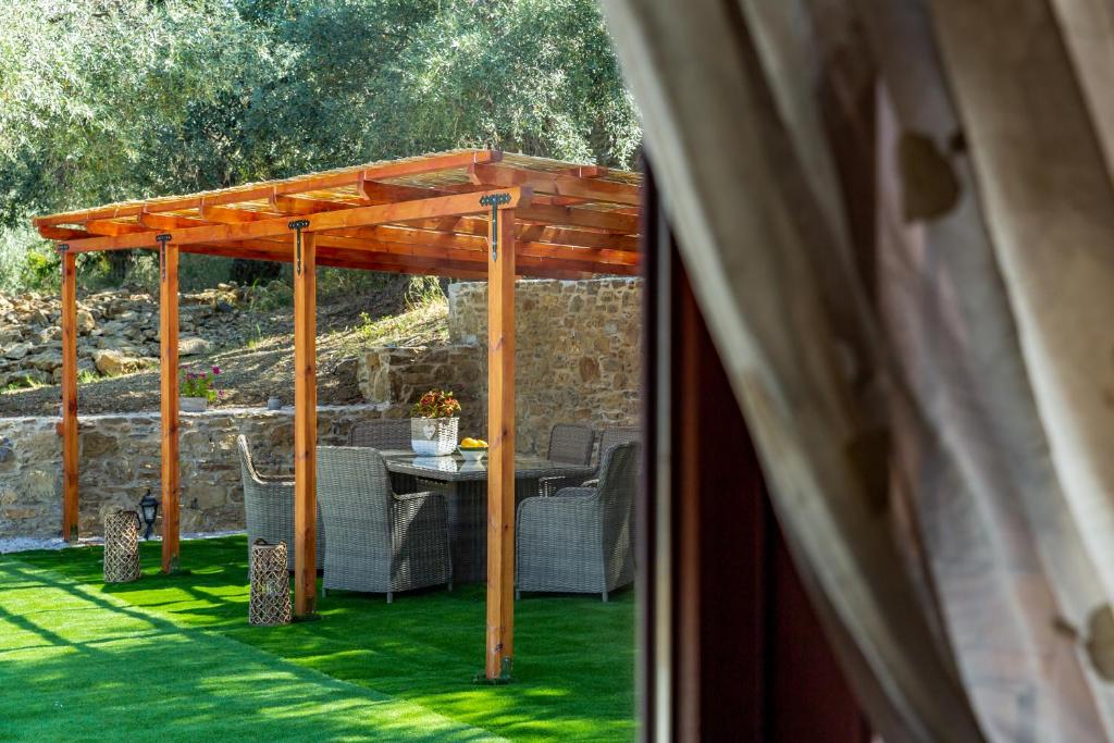Zahrada ubytování Olive Grove Apartment