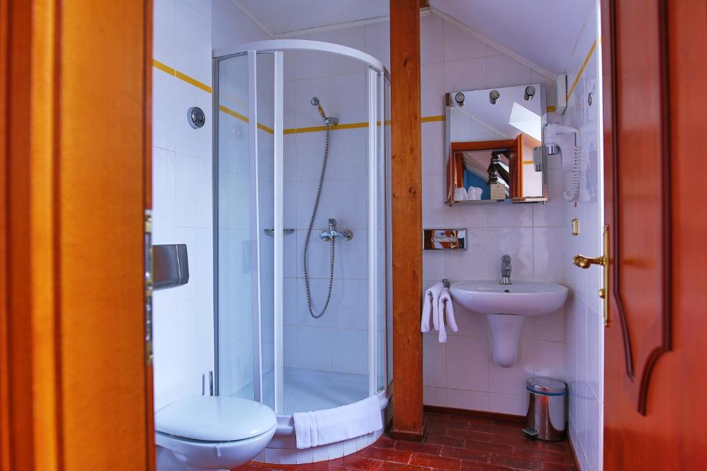 Royal Ricc - Resim 15