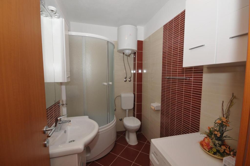 Apartments Belas - 8