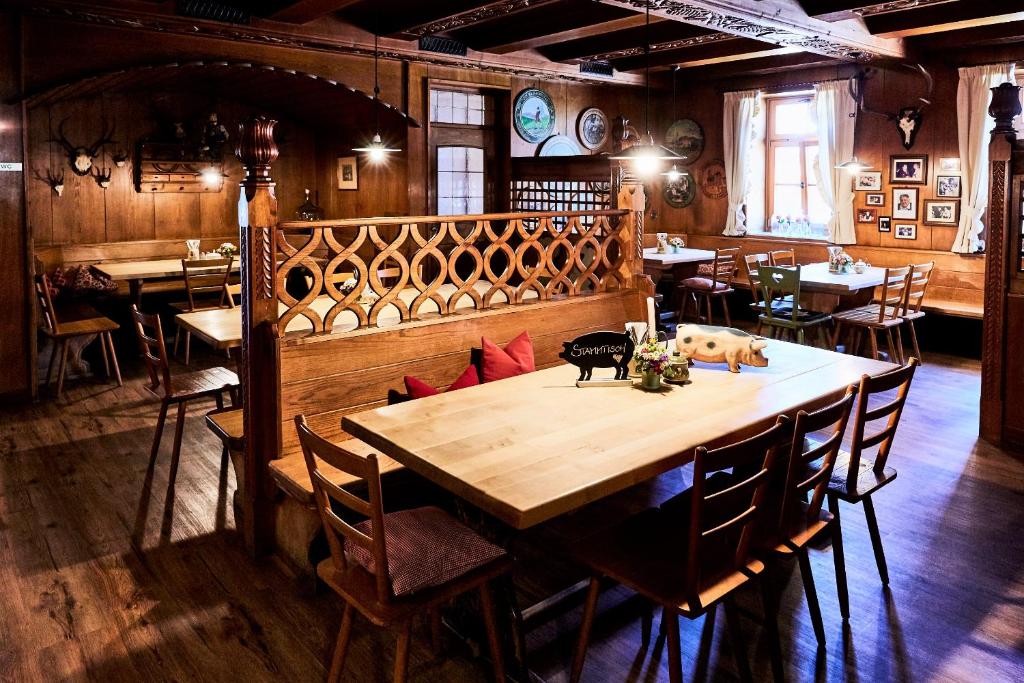 Restaurace v ubytování Gasthof-Hotel Dannerwirt