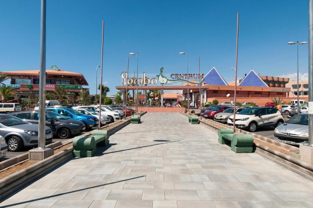 Fotografie z fotogalerie ubytování Cozy bungalow for 6 in Playa del Inglés GD04 by VillaGranCanaria v destinaci Playa del Ingles