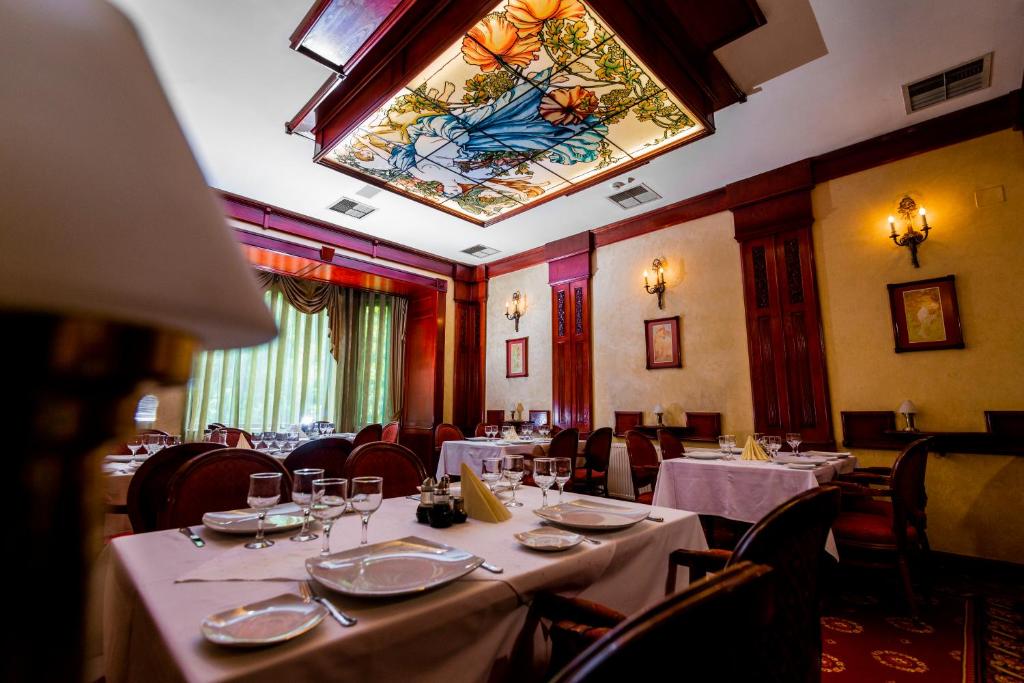 Hotel Golden House - Resim 42