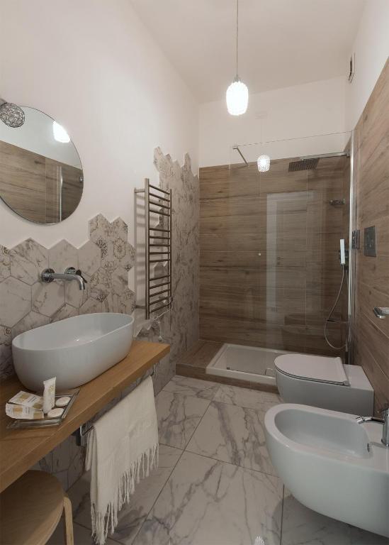 Koupelna v ubytování Calafatari B&B