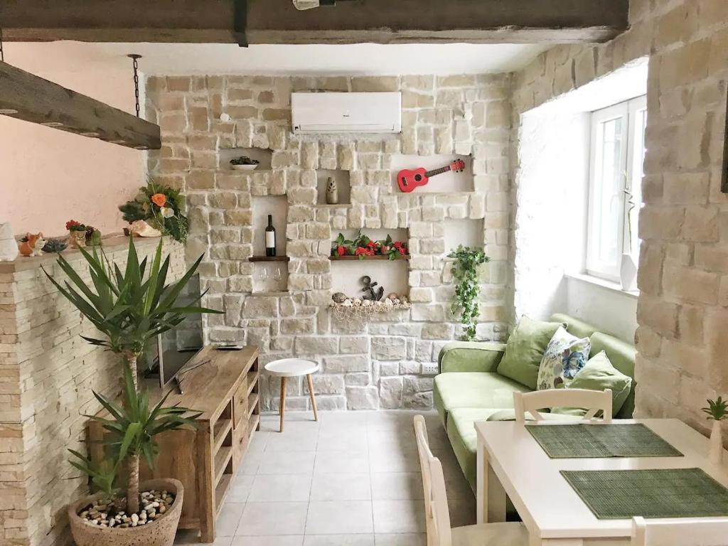 Dalmatico Studio Apartment