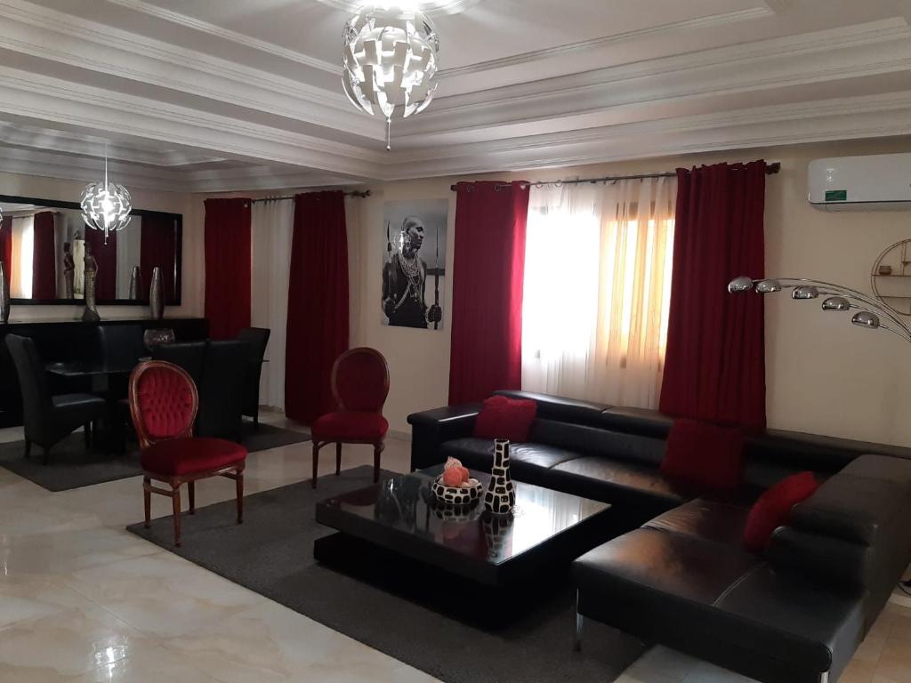 Booking.com: Appartement meublé Sacrée cœur 3 VDN , Dakar, Sénégal .  Réservez votre hôtel dès maintenant !