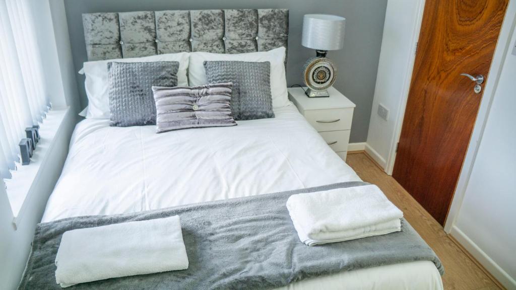 Comfort Stay Apartments - One-Bedroom Apartment