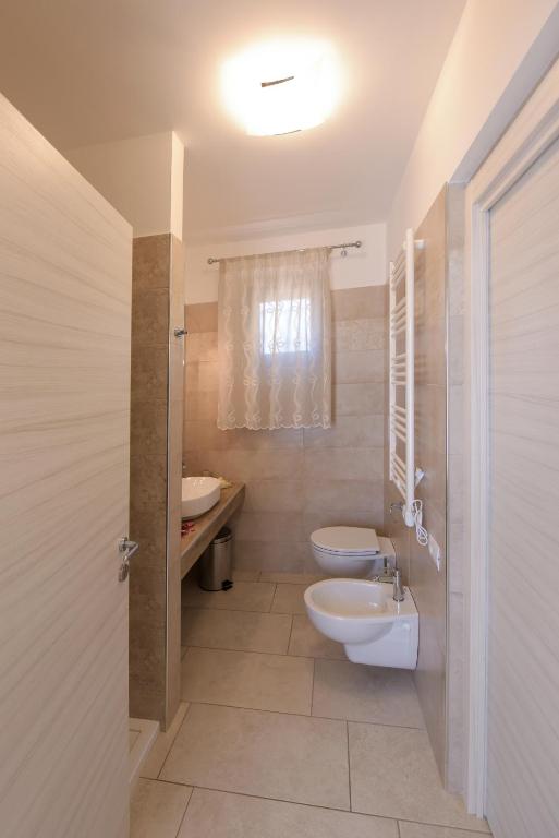 A bathroom at Terra Mater - Exclusive Cottage -
