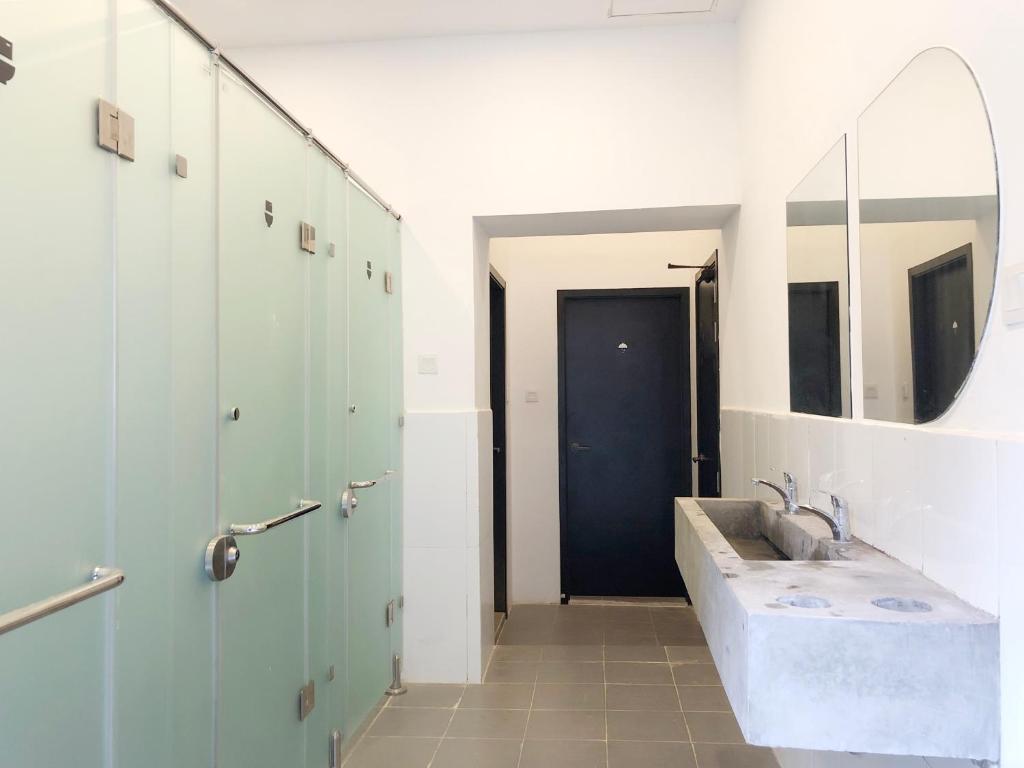 Fotografie z fotogalerie ubytování HOOD Hostel v destinaci Yankoun