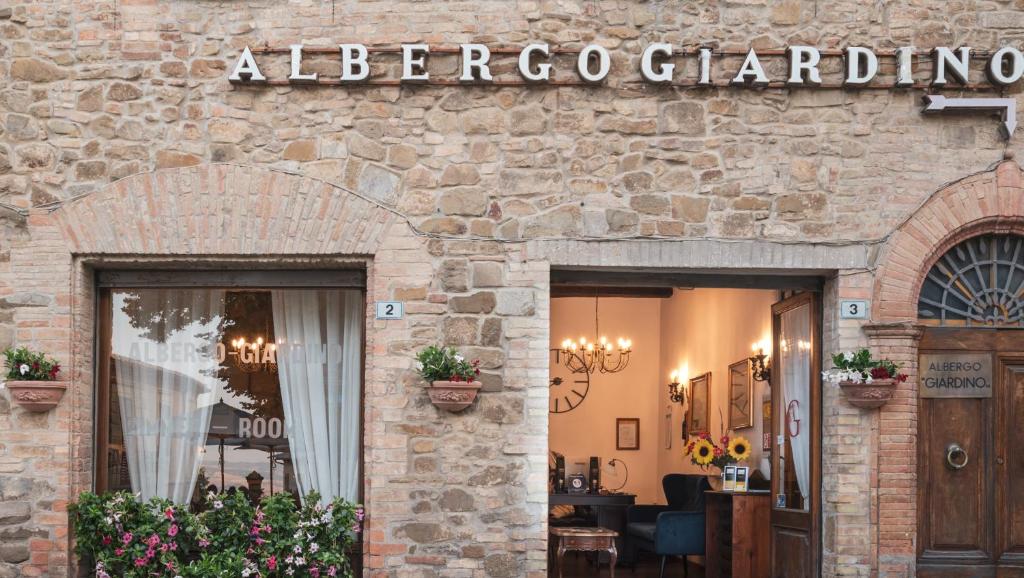 Fotografie z fotogalerie ubytování Albergo Giardino v destinaci Montalcino