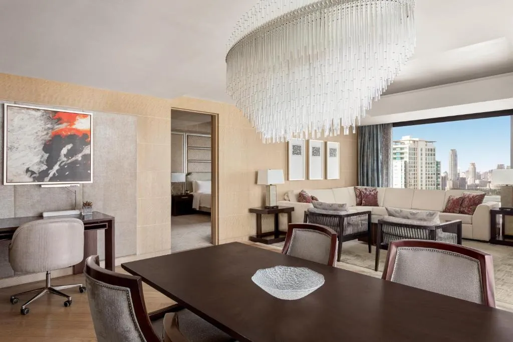Premier Suite King