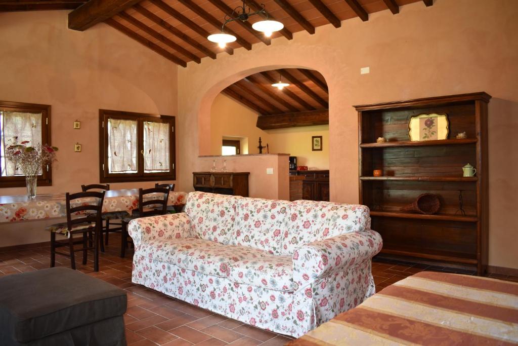 Część wypoczynkowa w obiekcie Agriturismo Il Santo