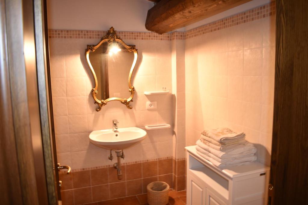 Łazienka w obiekcie Agriturismo Il Santo