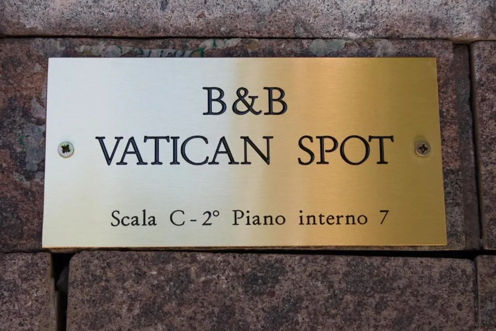 Vatican Spot, Roma, Italy
