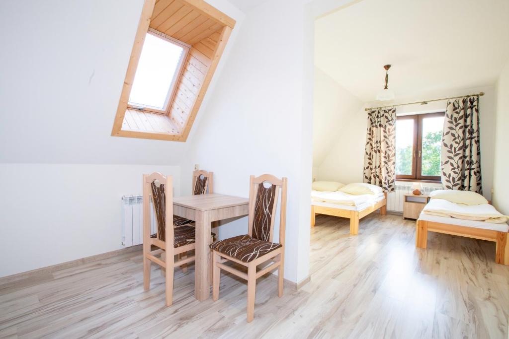 Ośrodek Wypoczynkowy Górski Zakątek - Triple Room