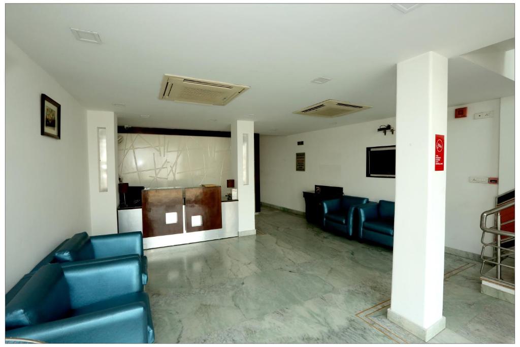 Posezení v ubytování Airport Hotel The R Blues - New Delhi