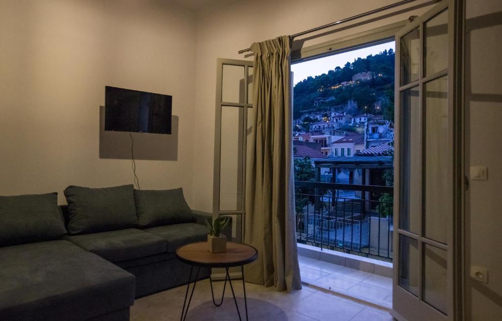 Nespecifikovaný výhled na hory nebo výhled na hory při pohledu z apartmánu