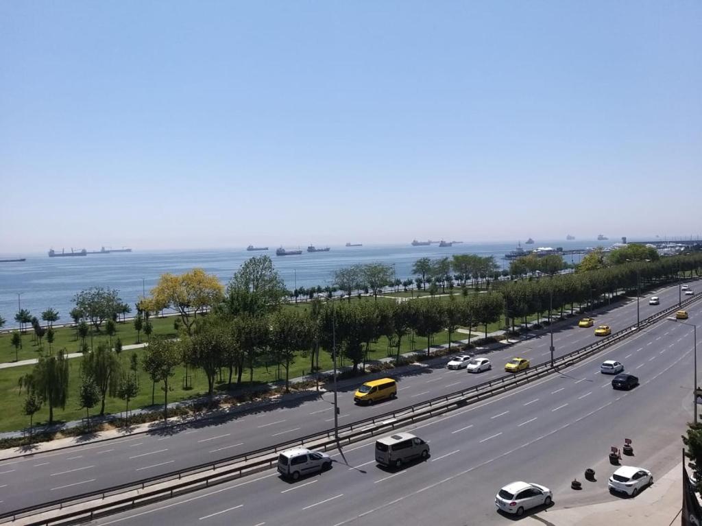 اسطنبول بكركوي طريق الساحل