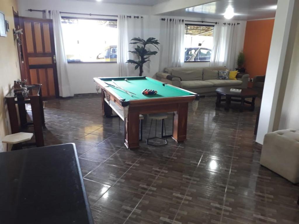  Casa ampla com vista para as montanhas