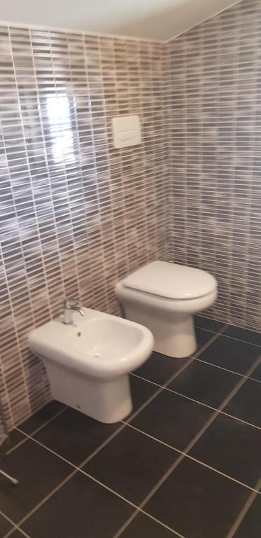 A bathroom at Le Quattro Rose