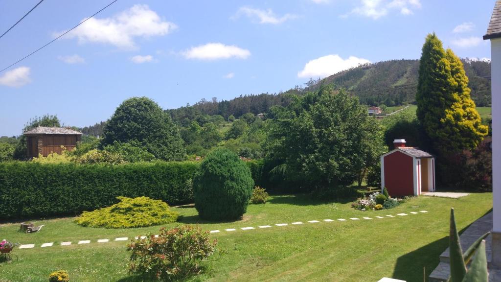 Zdjęcie z galerii obiektu Vivienda de Uso Turístico Carballo Blanco 1 w mieście Barral