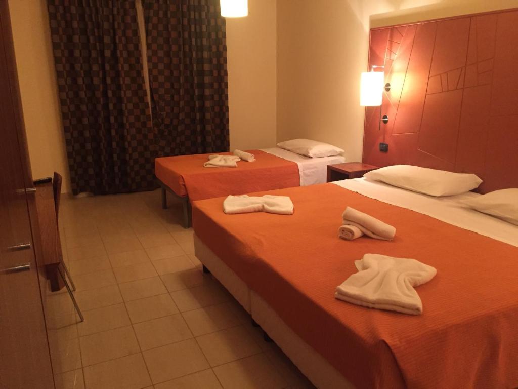 Postel nebo postele na pokoji v ubytování Laghi Room Only