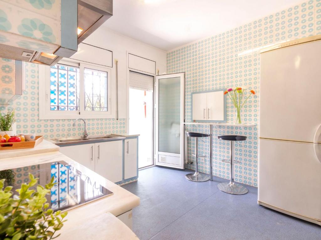 A kitchen or kitchenette at Holiday Home Villa Esplai by Interhome