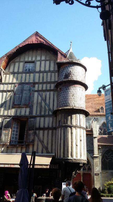 Les Tilleuls Co Troyes Updated 21 Prices