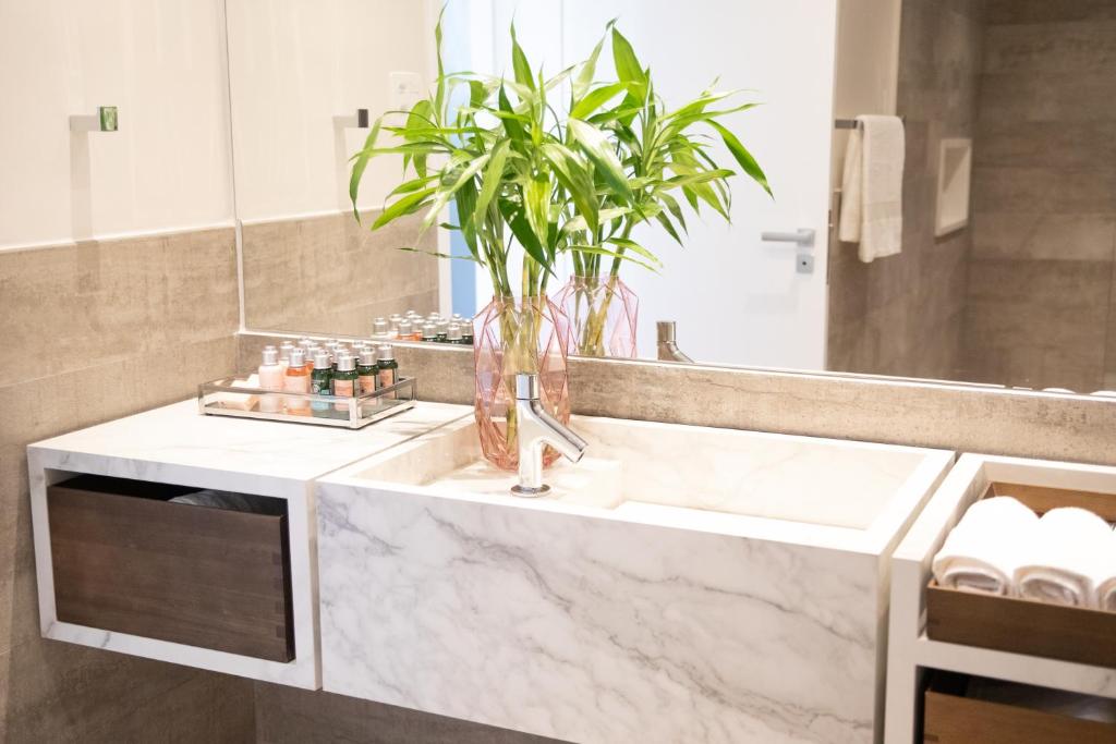  Apt near Paulista Ave