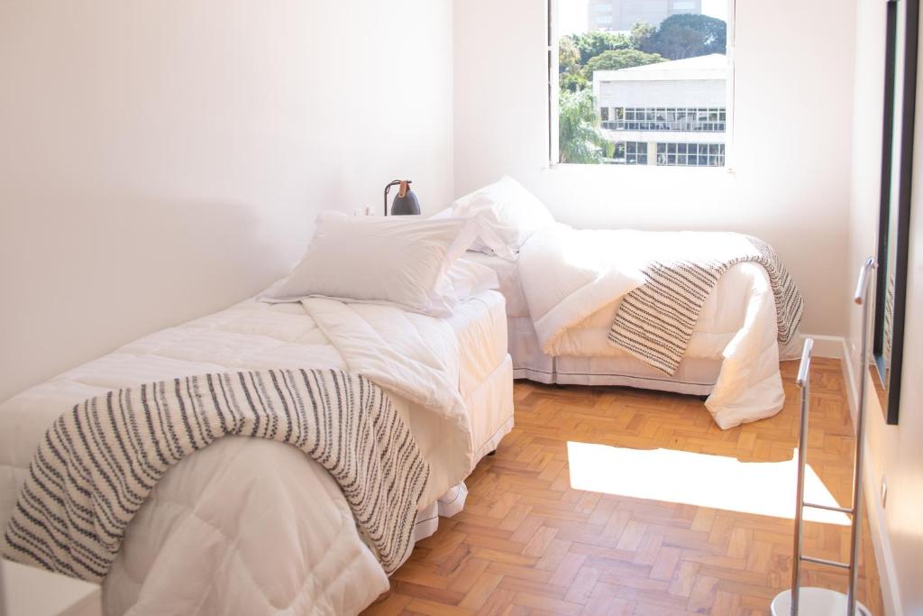  Apt near Paulista Ave