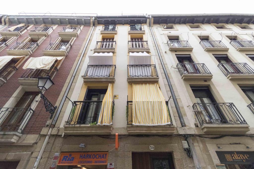 Budova, kde se apartmán nachází