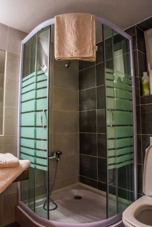 A bathroom at ANAFIS COMFORT