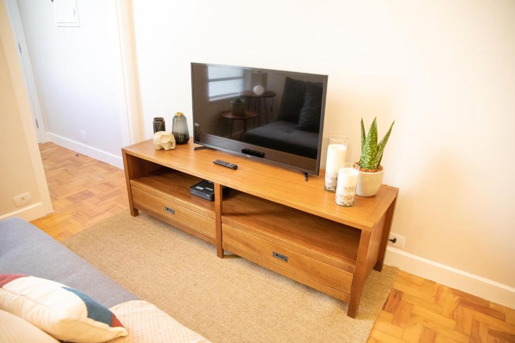  Apt near Paulista Ave