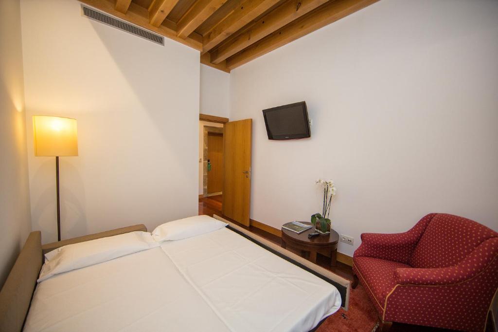 San Francisco Hotel Monumento - 12