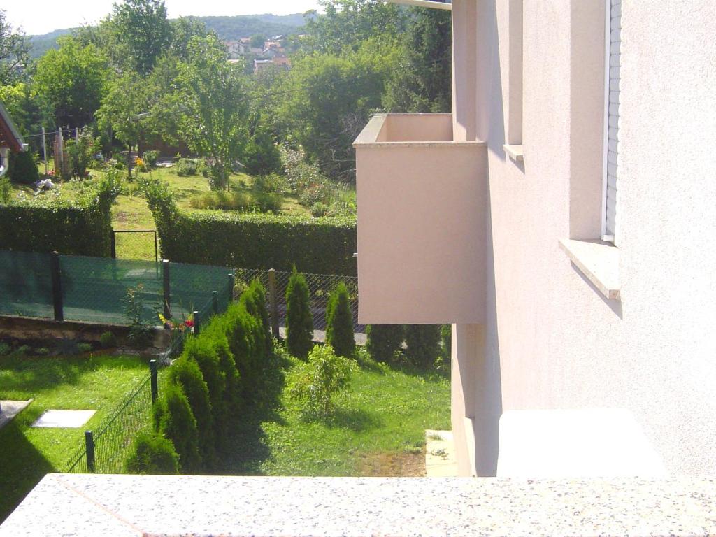 Zahrada ubytování Apartmani Almica