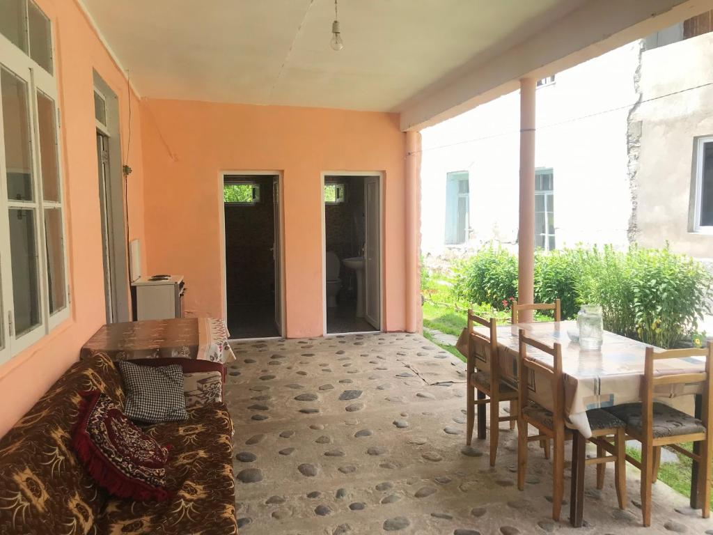 Posezení v ubytování Ciuri's Guesthouse