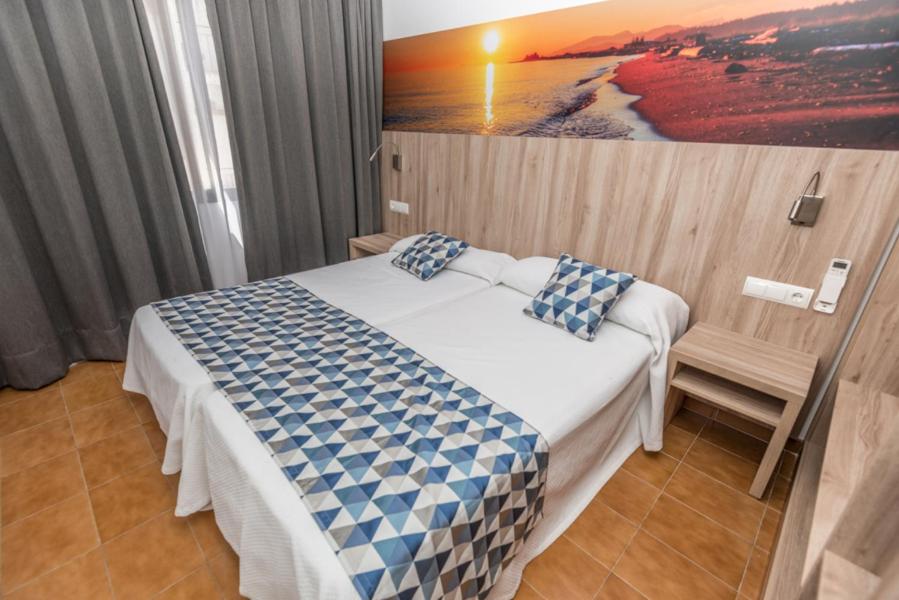 Apartments Niko, Santa Eularia des Riu – Updated 2022 Prices