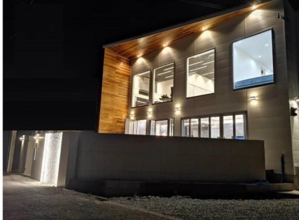 bitcoin villa