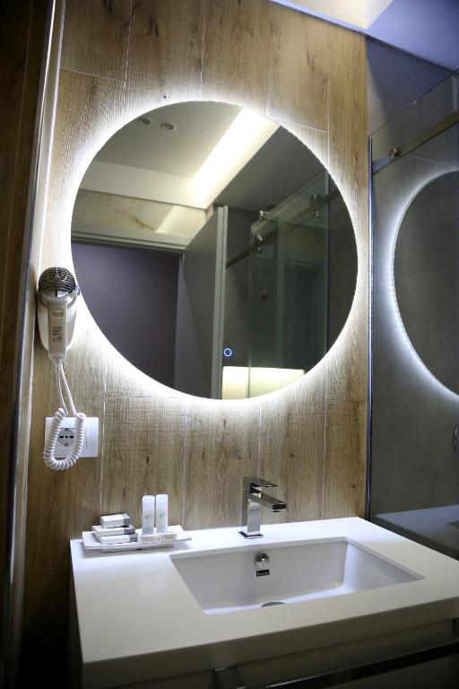 Koupelna v ubytování Hotel One