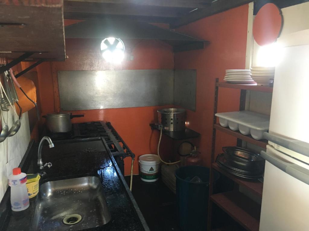 Casa Flutuante Ilha Grande RJ