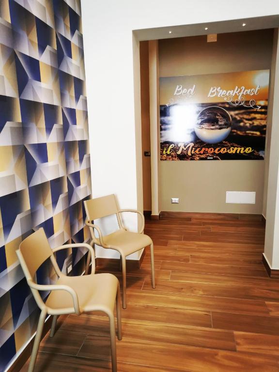 A seating area at Il Microcosmo