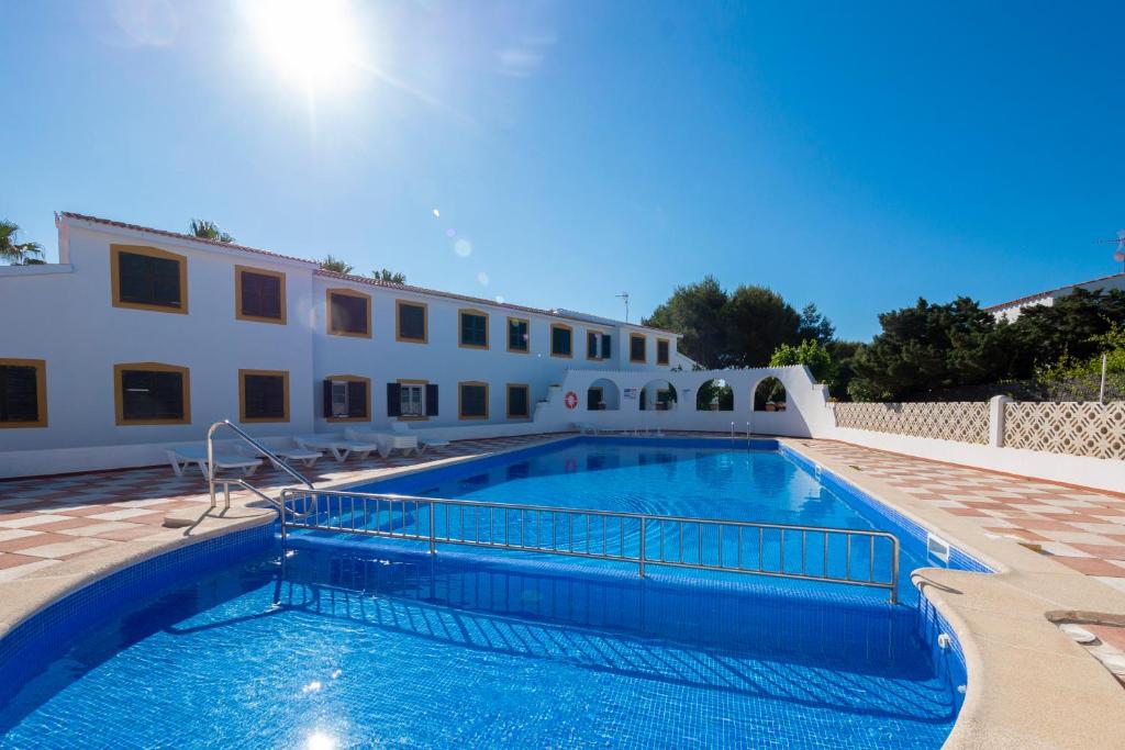 APARTAMENTO EN CALA´N BOSCH - CAP D´ARTRUTX, Cala en Bosc ...