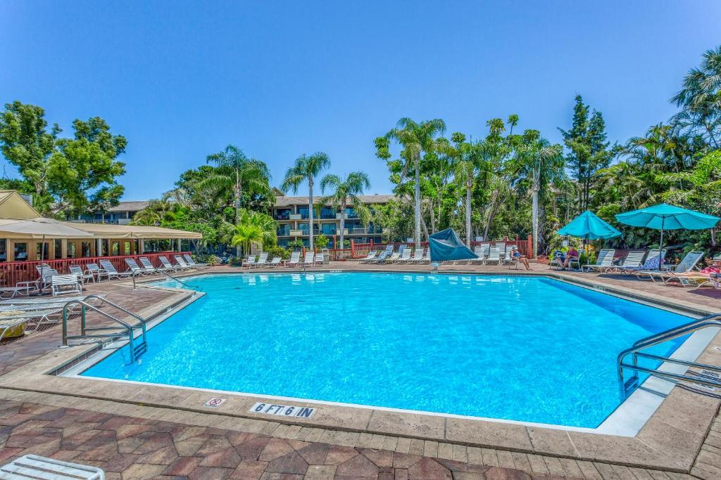 Sandy Shores, Naples (updated prices 2024)