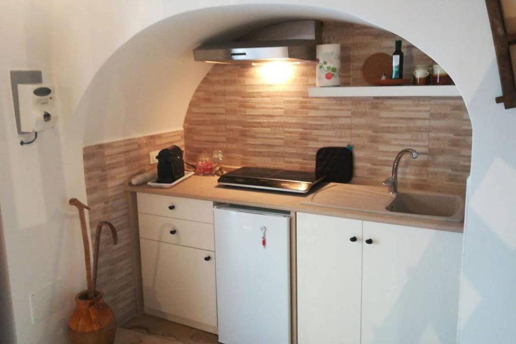 Trullo al vicoletto al civico 10, civico 8, civico 7 - 7