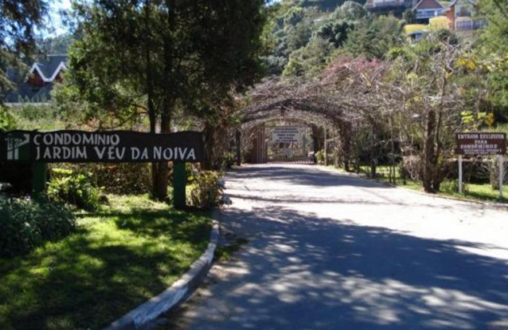  Aconchego nas Montanhas