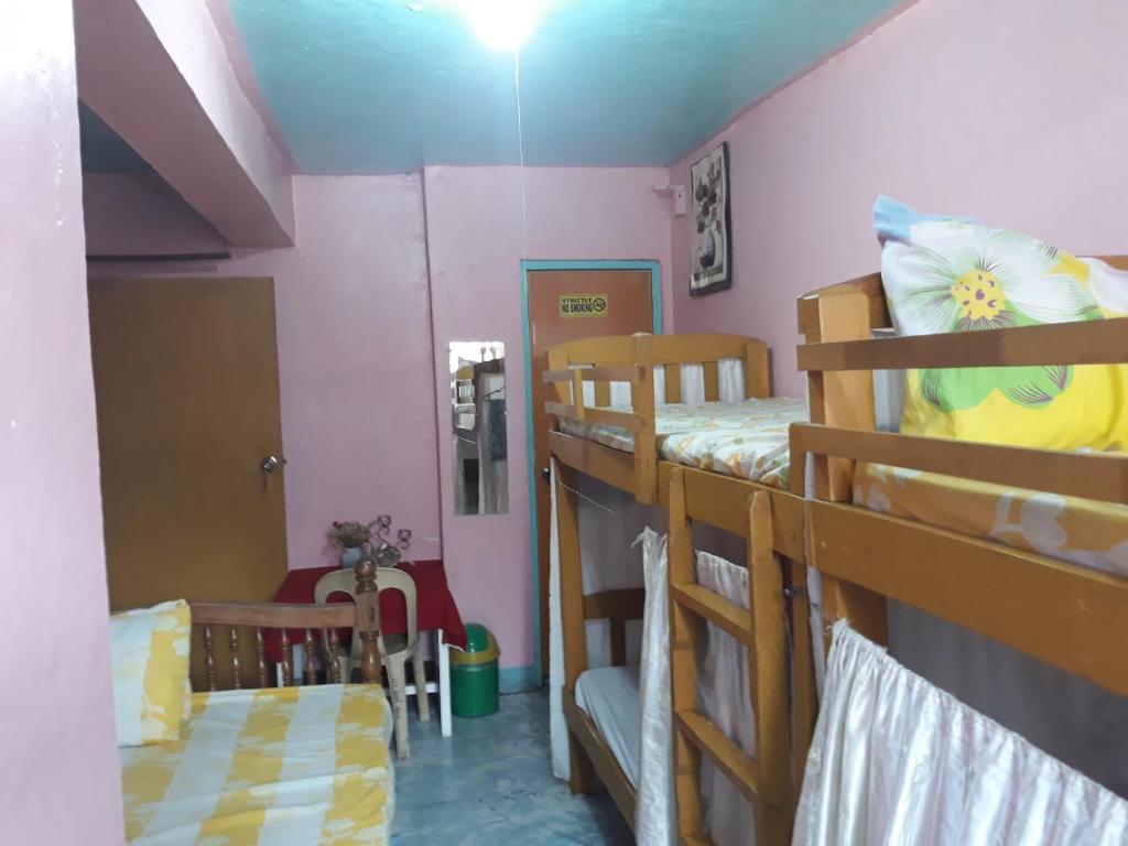 Gallery image of CV Bed n Bath in Baguio