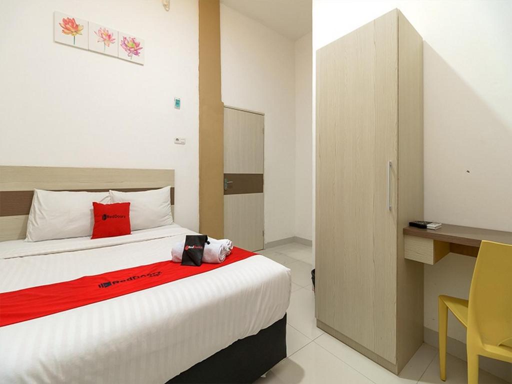 RedDoorz at Tara Homestay Palembang - Tweepersoonskamer