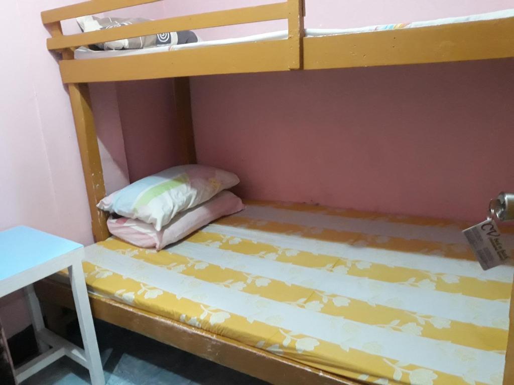 Postel nebo postele na pokoji v ubytování CV Bed n Bath