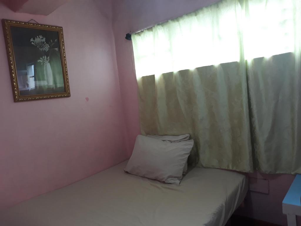 Postel nebo postele na pokoji v ubytování CV Bed n Bath