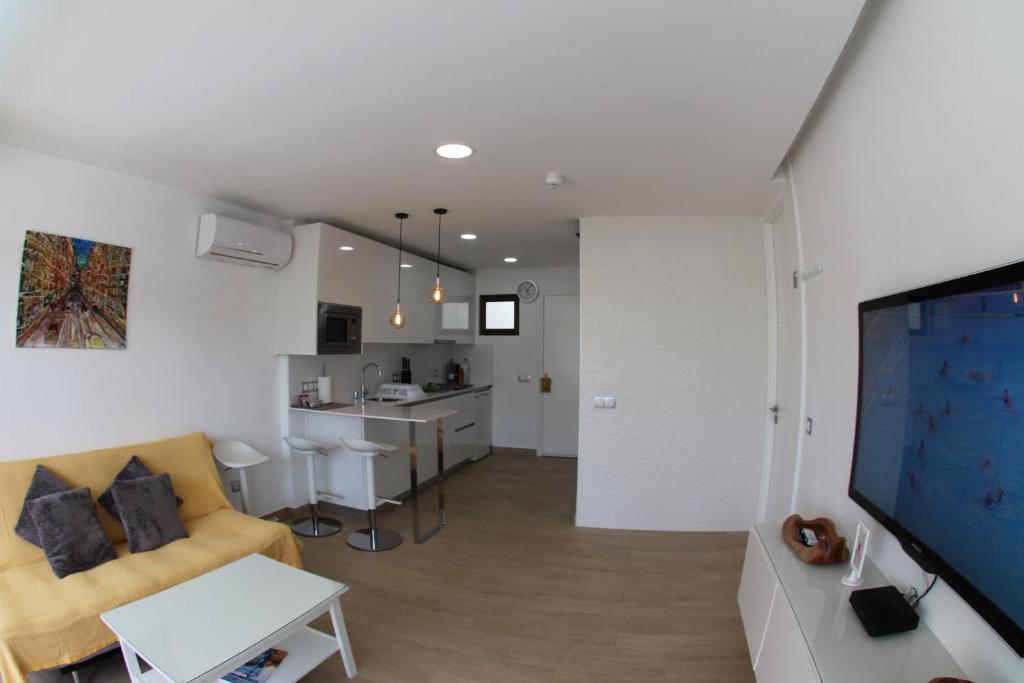 Kép Spectacular Apartment In Playa Del Ingles Beach szállásáról San Bartoloméban a galériában