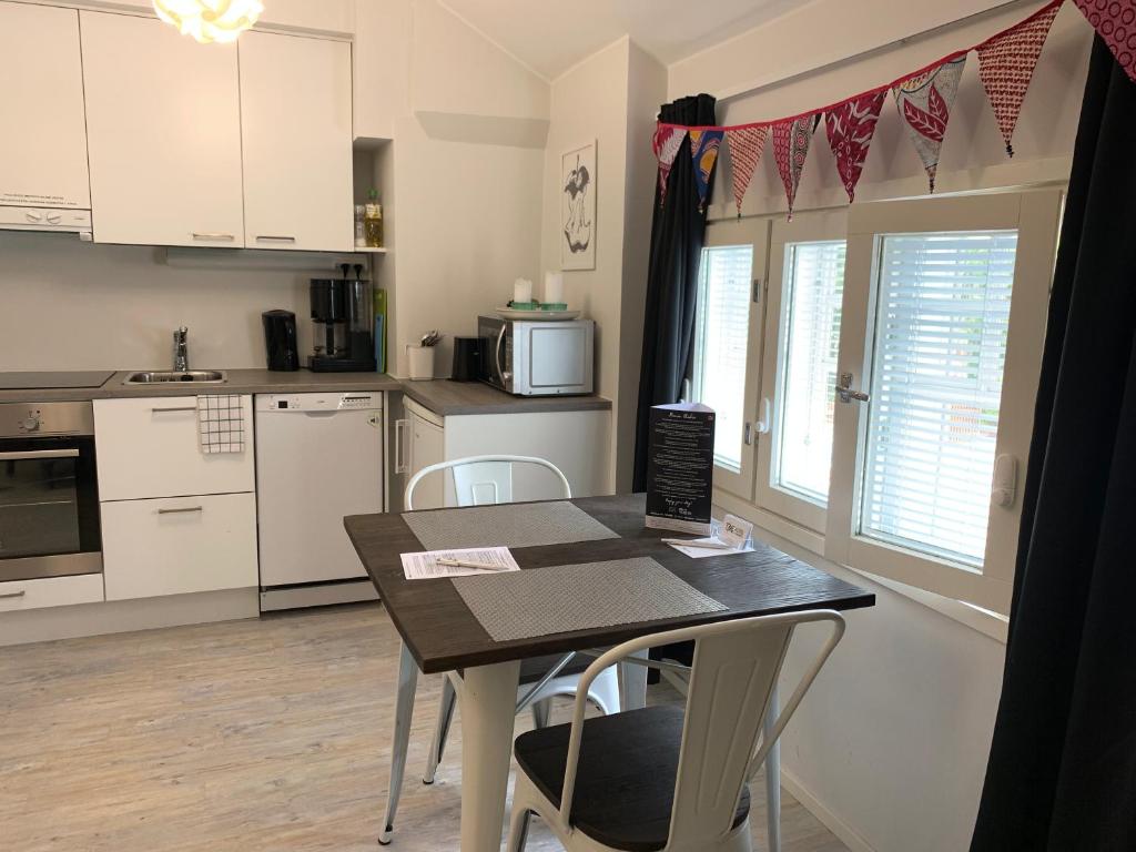 Green Door Apartments - Appartement Standard